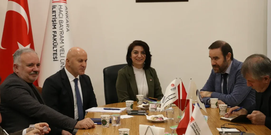 Basın Medya Meslek Yasası ve Medya Meslek Birliği İçin İlk Adım Atıldı